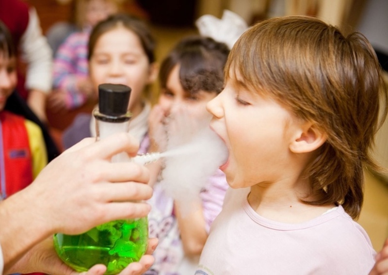 Научное шоу в "KiDiKiDiS"